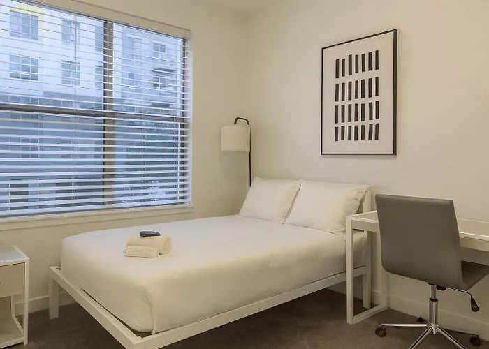 Boulevard Modern 1br Asu Pool Gym 07 Apartment